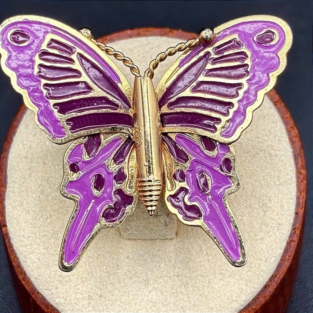 Vintage Purple Enamel Gold-Tone Metal Christmas Fashion Butterfly Brooch Pin